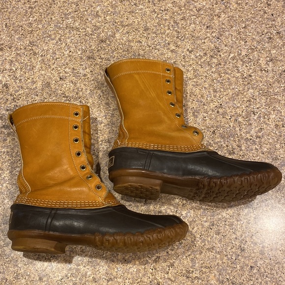 L. L. Bean Vintage Bean Leather Rubber Duck Boots W’s 8 (No Innersoles or Laces) - Picture 10 of 17